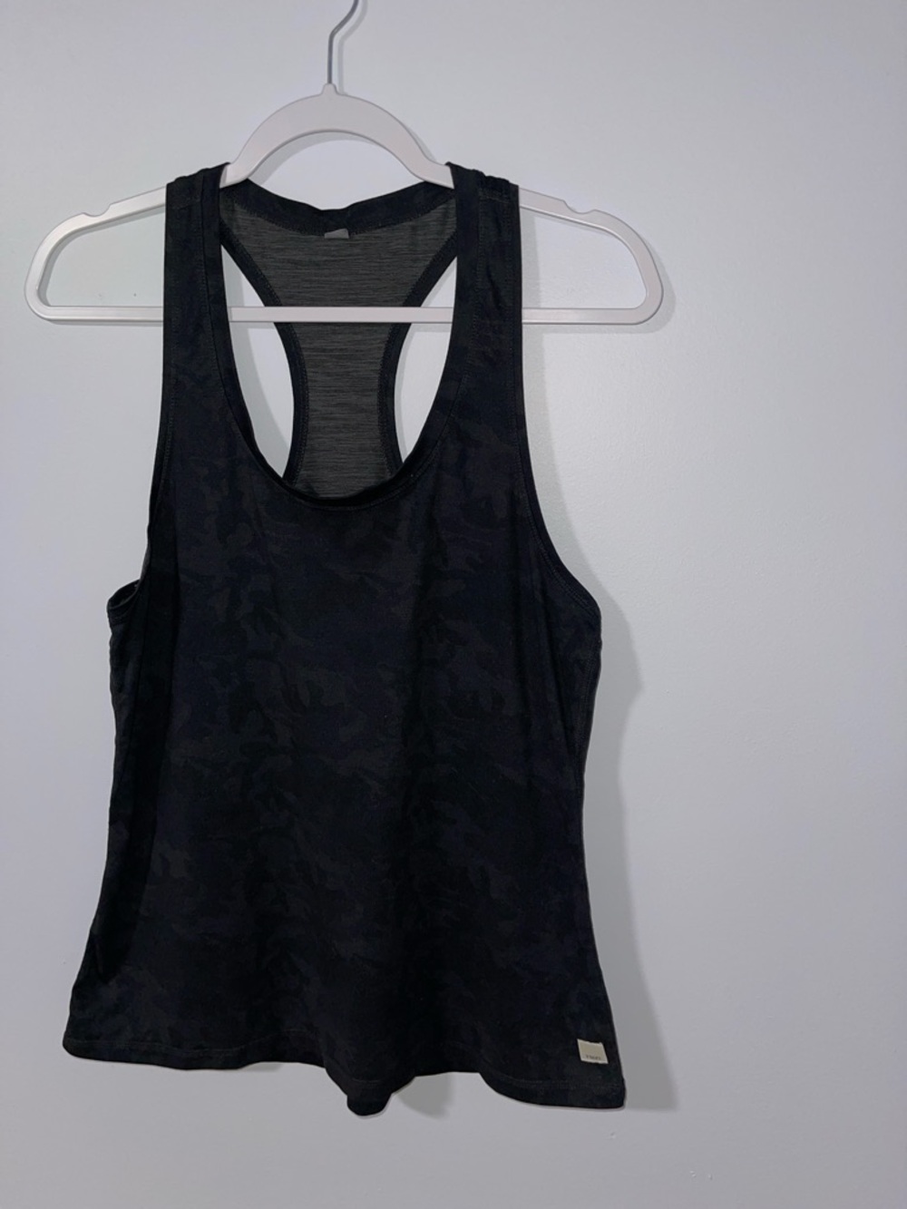 Vuori Women's Lux Performance Racerback Tank Top in Black Camo